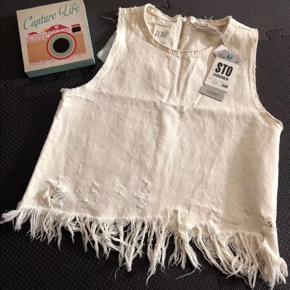 Zara destroyed top Small
